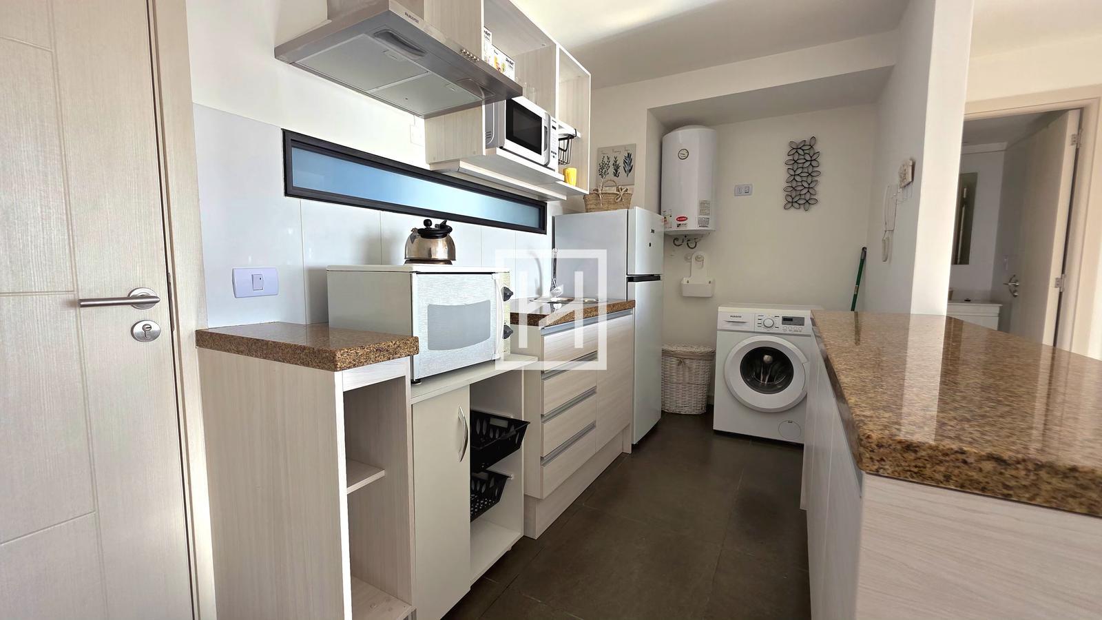 Gala Point (704)- Alquiler Apartamento 1 Dormitorio Amoblado con Garaje en La Blanqueada | Piso Alto · Foto 8