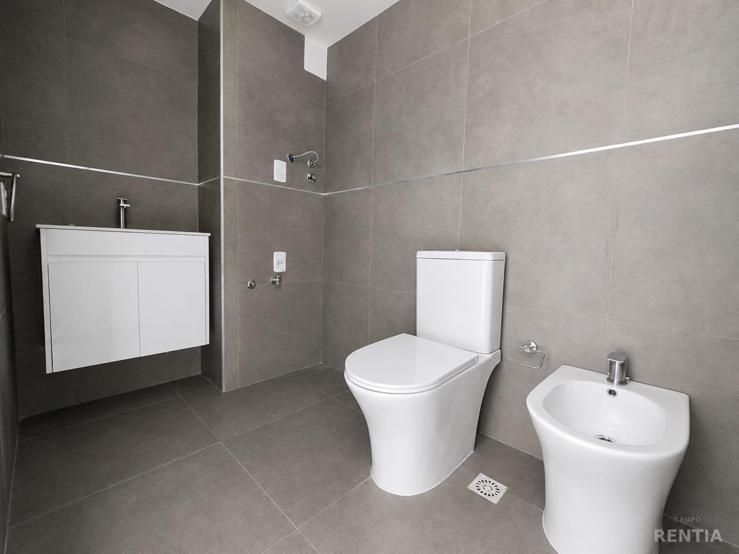 Alquiler Apartamento 1 Dormitorio Al Frente Con Balcon En Cordon · Foto 12