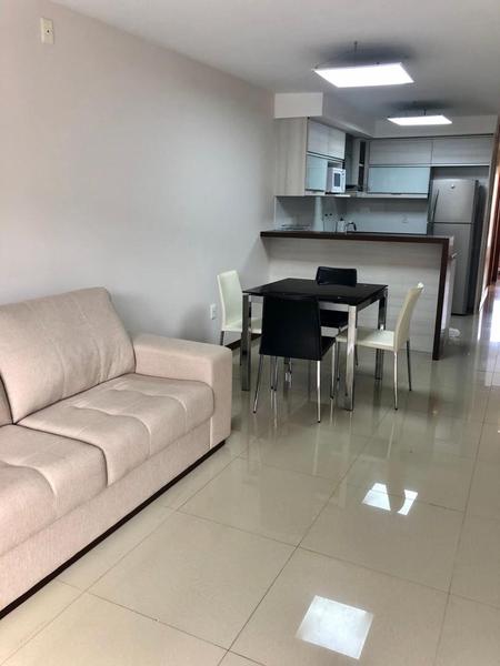 Alquiler Amoblado dos dormitorios con patio en Pocitos · Foto 5
