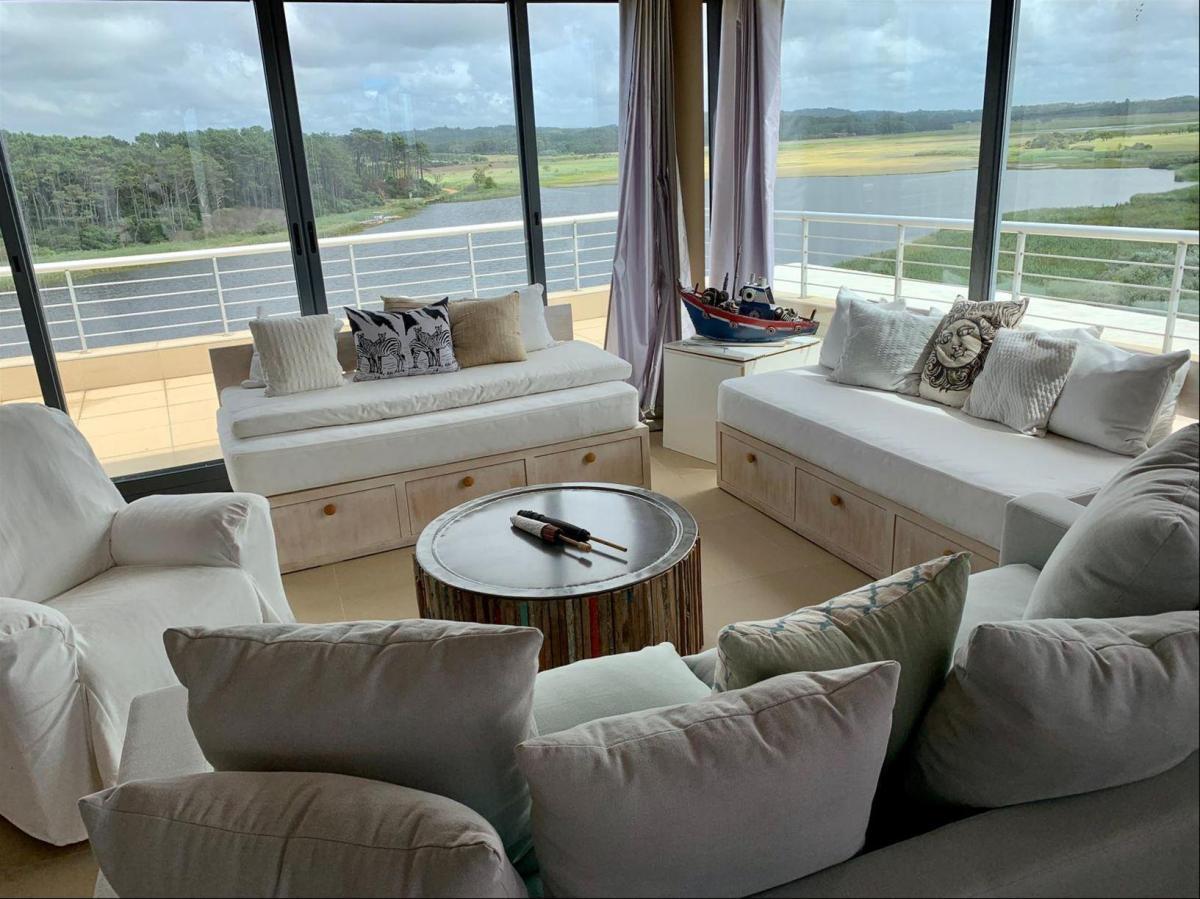 Apartamento en venta en Playa Mansa