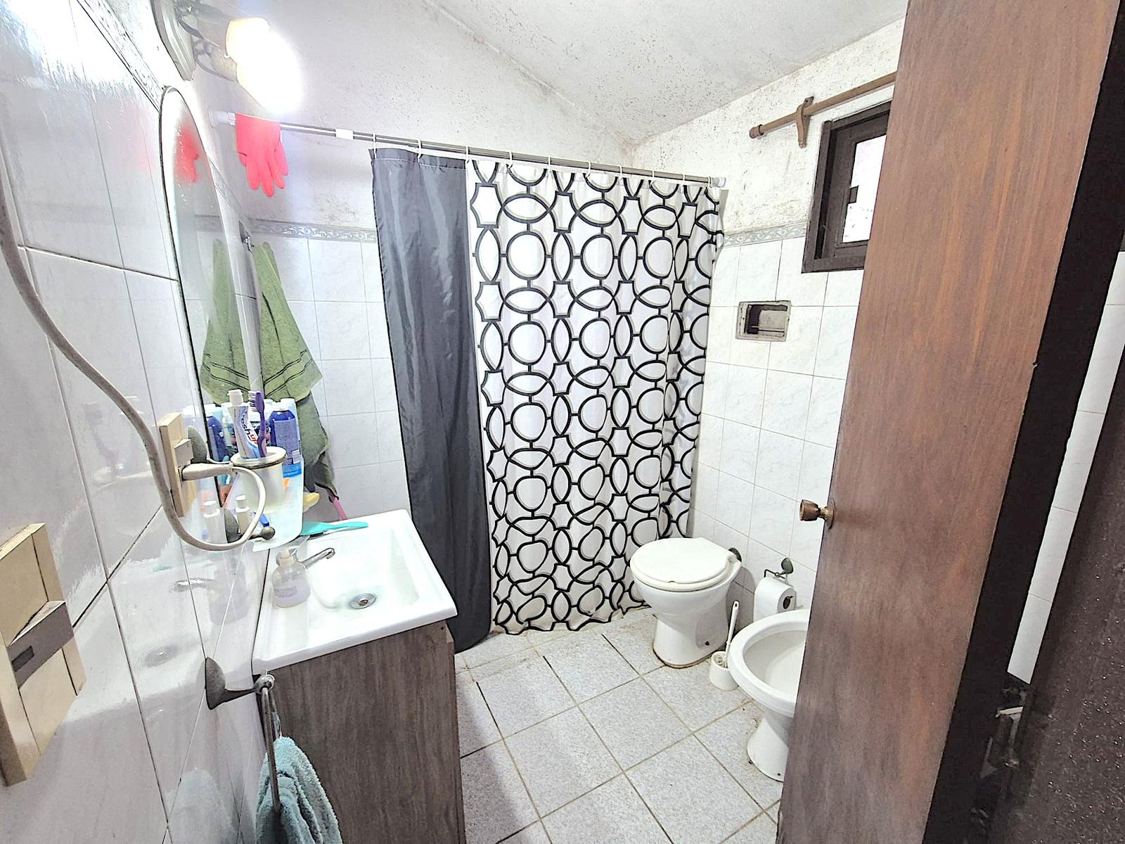 Casa Venta 3 Dormitorios Gran Terreno en Excelente Zona a Metros Arroyo Ideal Remodelar El Pinar Sur - foto 5