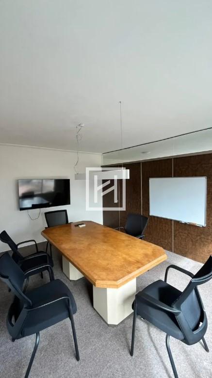 Edificio Matriz (5) - Alquiler Gran Oficina en Ciudad Vieja | 109 m² | Frente a Plaza Matriz · Foto 9