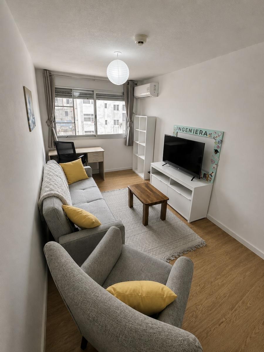 Alquiler de Apartamento de 1 dormitorio con garaje en el Centro, Montevideo