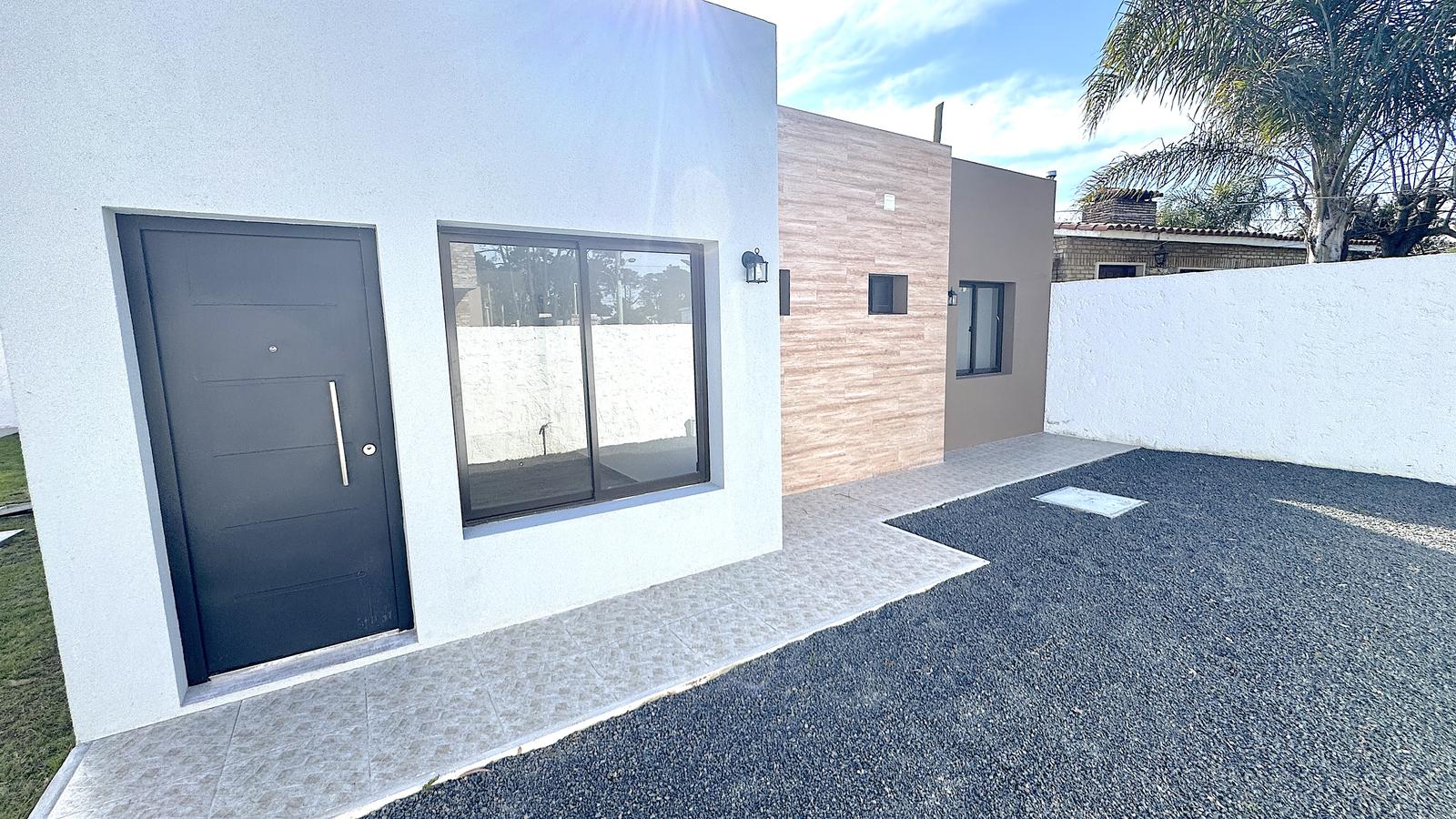 Casa Venta 3 Dormitorios 2 Baños Parrillero a Estrenar - foto 1