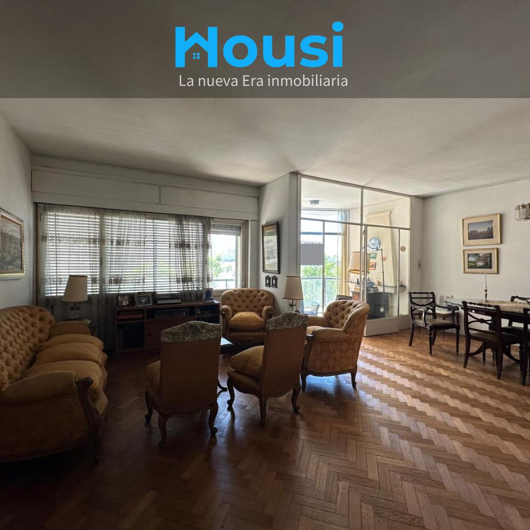 Venta apartamento 3 dormitorios con garaje y vista al mar en Punta Carretas