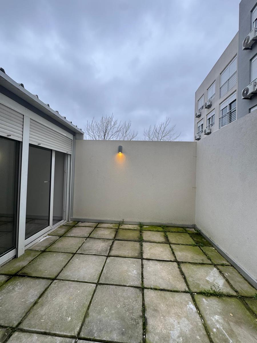 Apartamento de apartamento de 1 dormitorio | con patio y excelente zona. Aguada. · Foto 4
