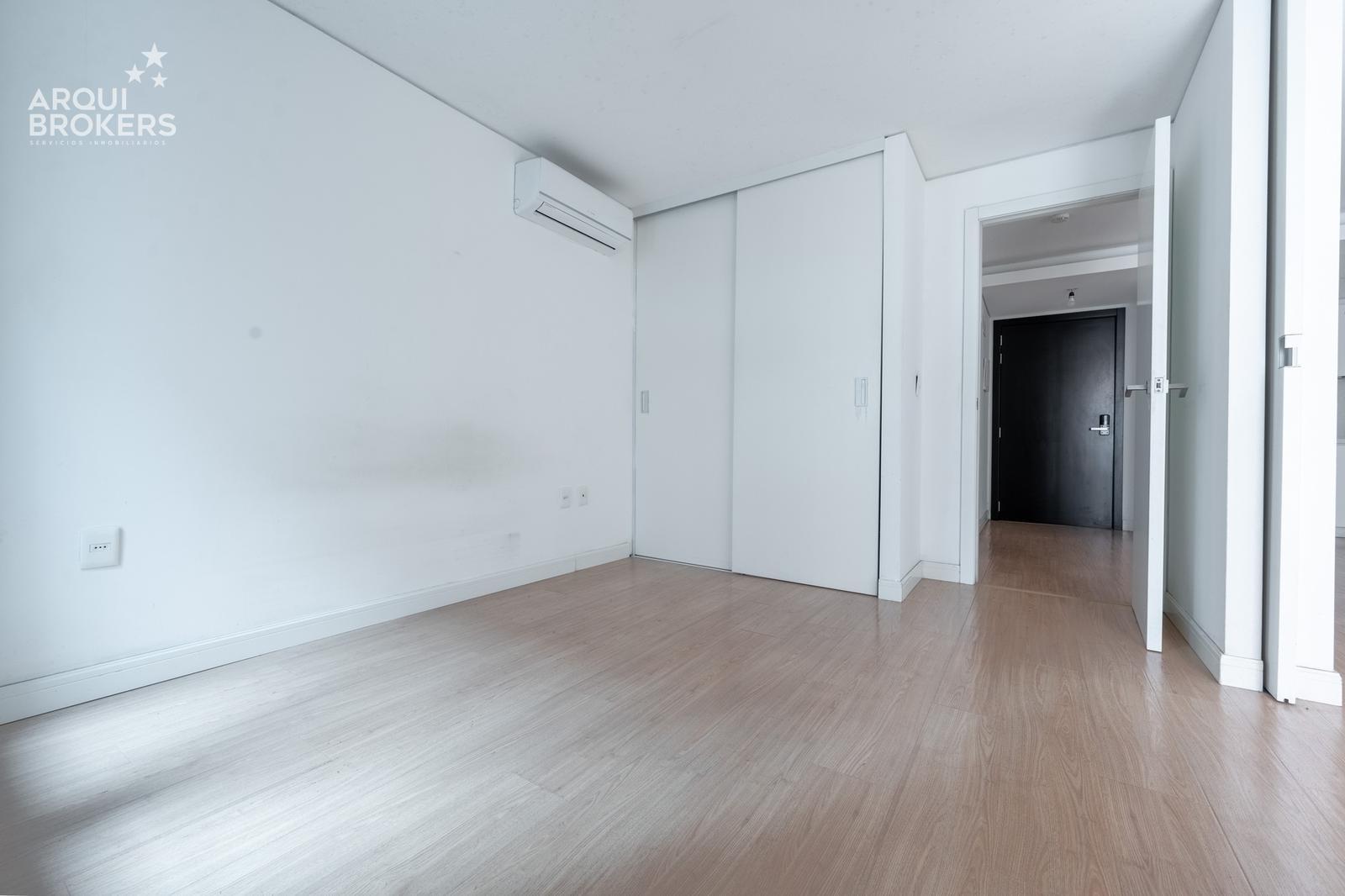 Apartamento de 1 dormitorio en alquiler en Centro, garaje opcional · Foto 9