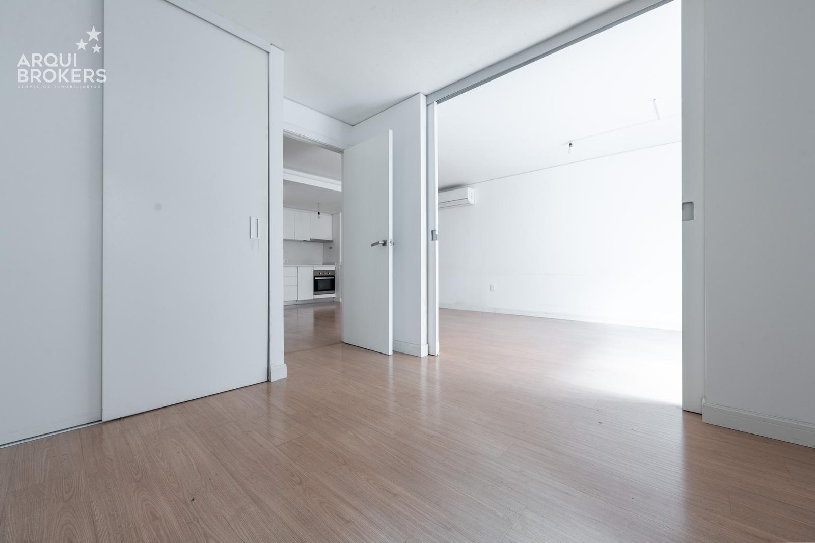 Apartamento de 1 dormitorio en alquiler en Centro, garaje opcional · Foto 10