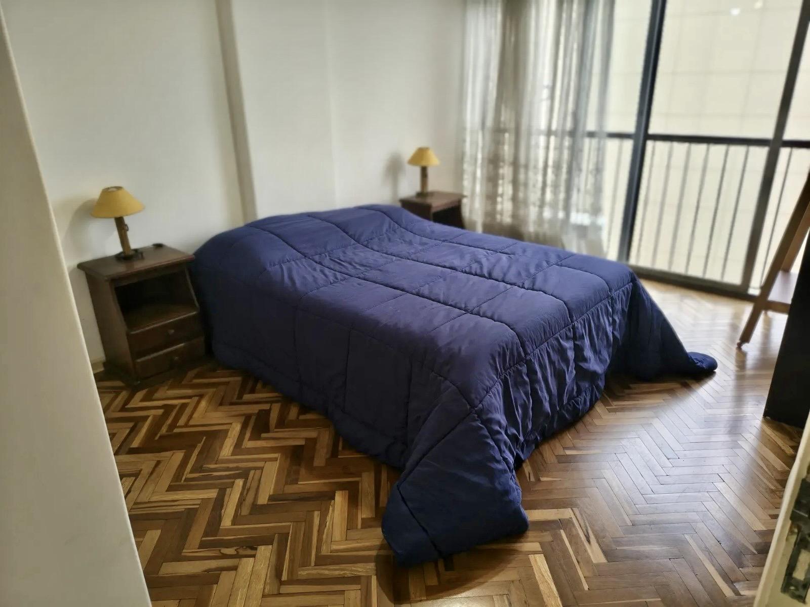 Alquiler de Apartamento Amoblado de 2 dormitorios en el Centro, Montevideo · Foto 10