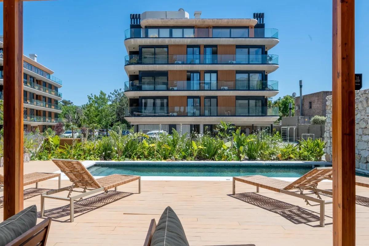 Apartamento De 2 Dormitorios En Alquiler - Costanera Village · Foto 12