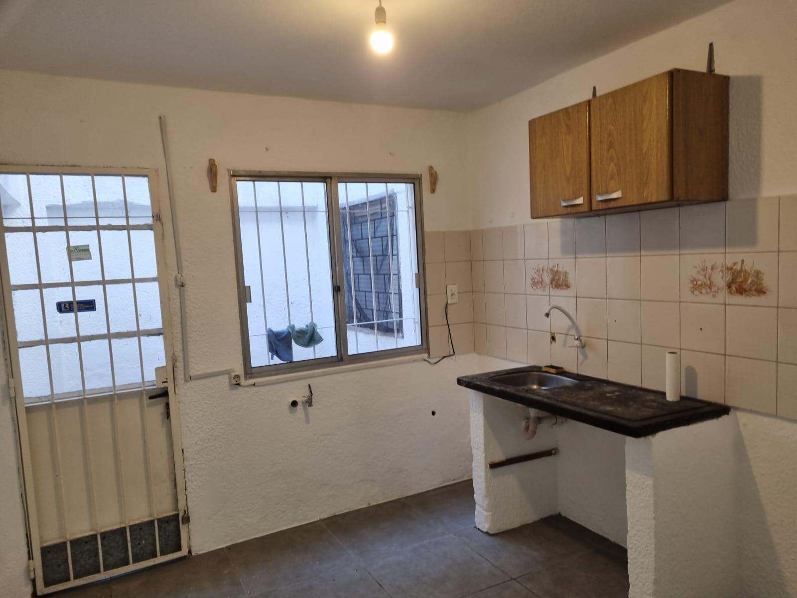 Apartamento planta baja, al fondo 2 dorm con patio, atrás de Terminal  Tres Cruces