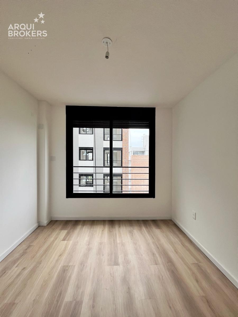 Apartamento de 2 dormitorios en alquiler en Cordón - 1301 · Foto 7