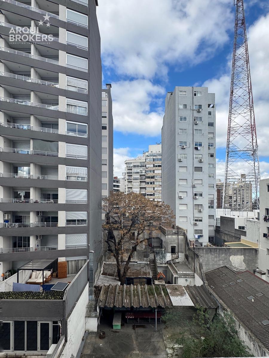 Apartamento de 1 dormitorio en alquiler en Cordón - 811 · Foto 12