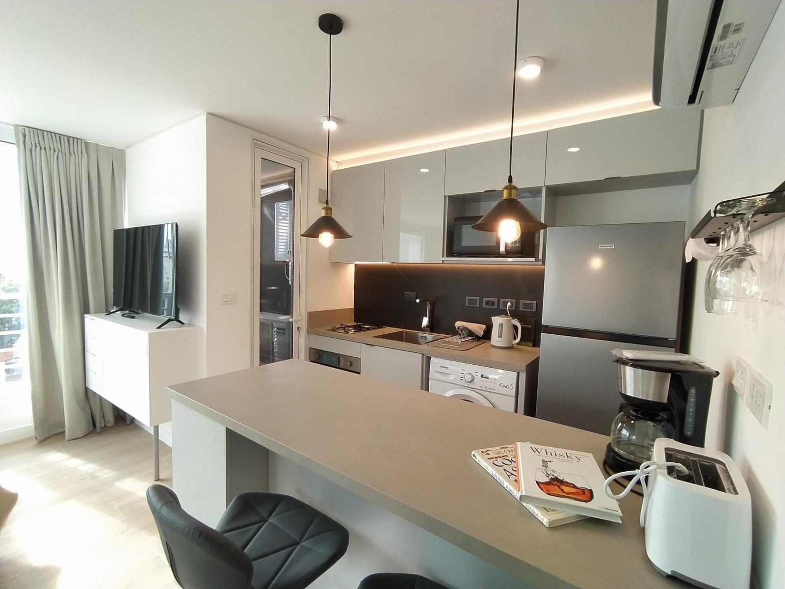 Alquiler Apartamento Monoambiente Equipado  y Garage en Edificio JOY Montevideo con Variedad de Amenities!