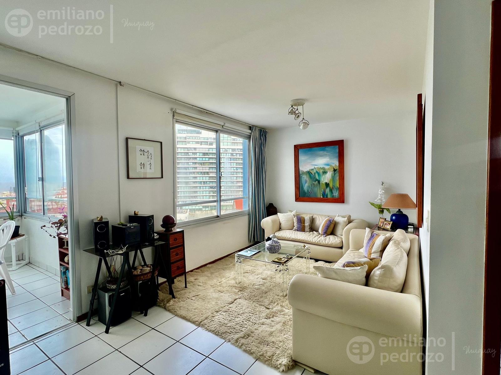 VENTA APARTAMENTO 2 DORMITORIOS, 2 BAÑOS CON PARRILLERO PROPIO EN AIDY GRILL