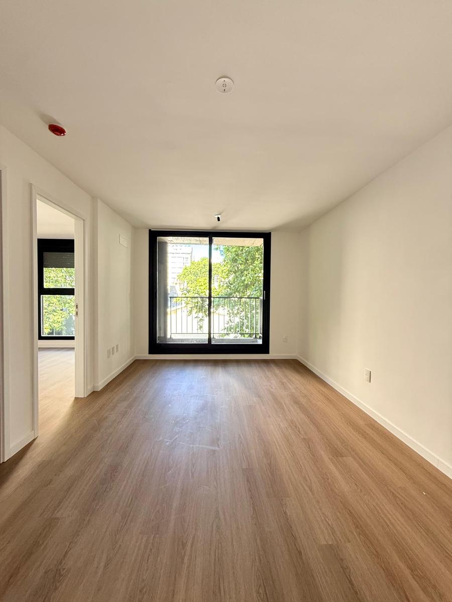 Venta Apartamento 1 Dormitorio con Balcón - Entrega inmediata - Centro (Montevideo)