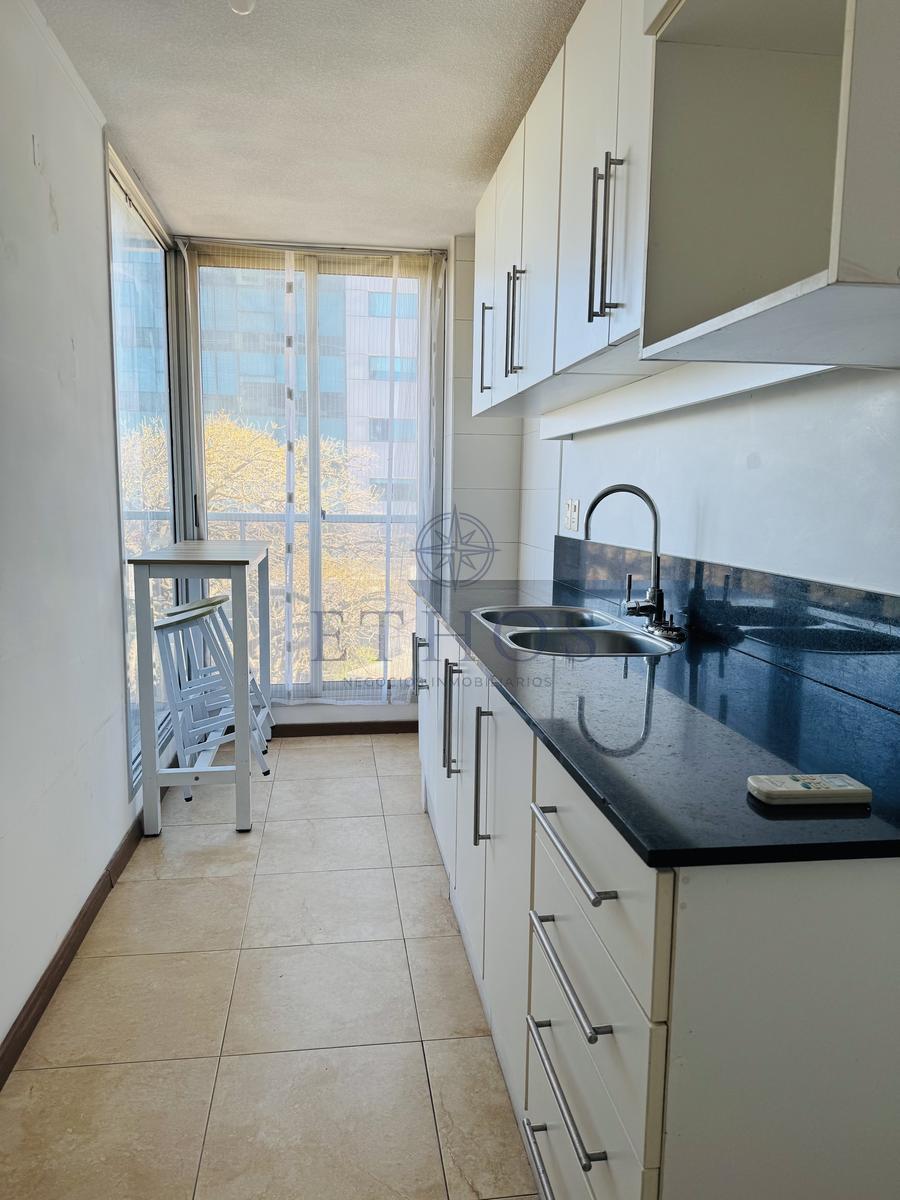 Alquiler Punta Carretas, 2 dorm, 2 baños, garaje · Foto 2