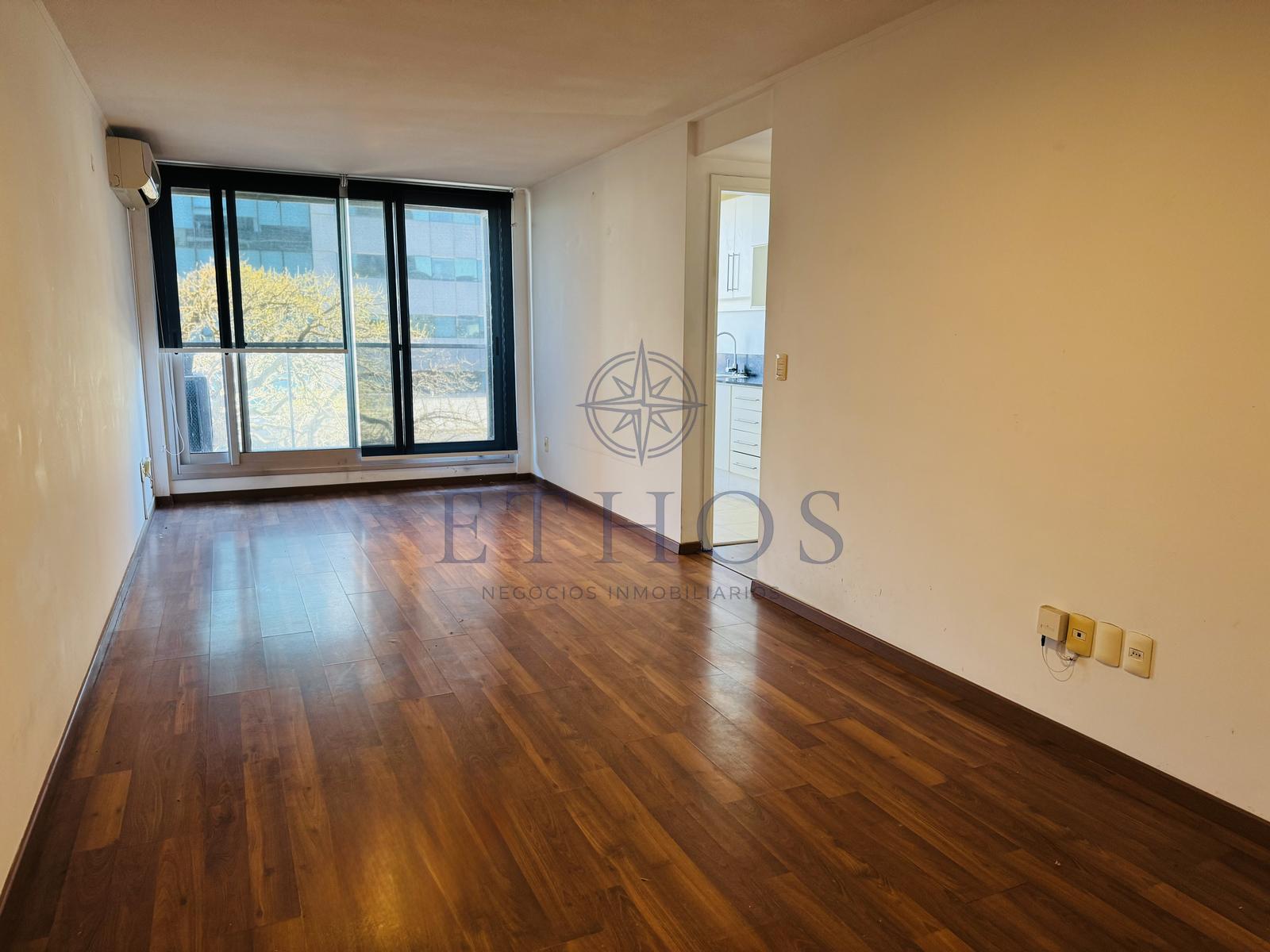 Alquiler Punta Carretas, 2 dorm, 2 baños, garaje · Foto 3