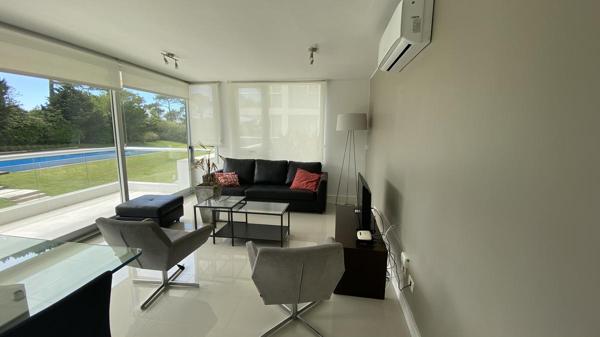 Apto, 2 dorm en suite, parrillero propio, amenitties - Playa Brava · Foto 3