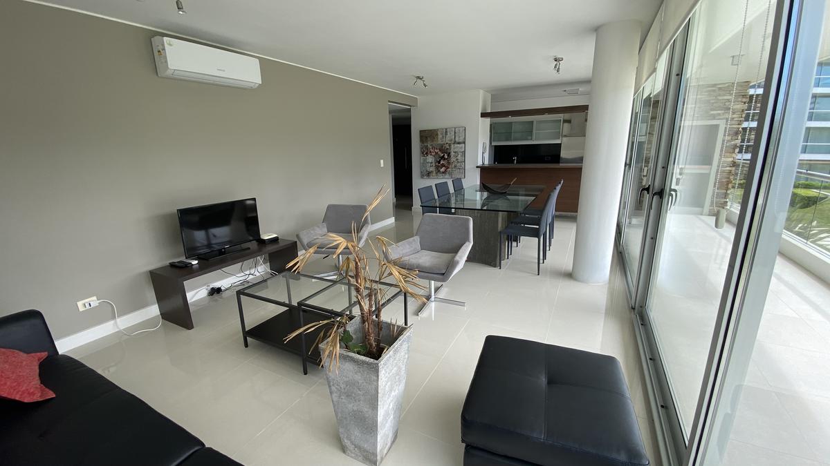 Apto, 2 dorm en suite, parrillero propio, amenitties - Playa Brava · Foto 4