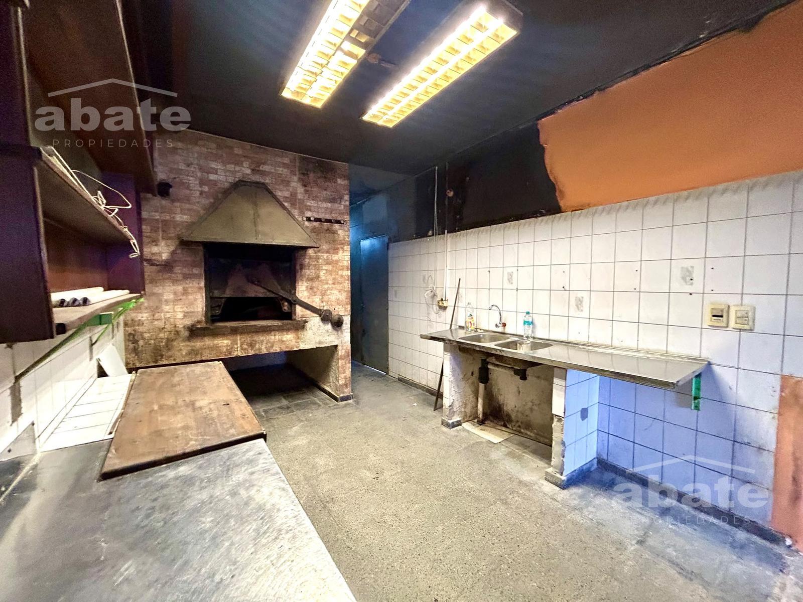 Alquiler local comercial sobre Cno Carrasco, próximo Av. del Lago- Paso Carrasco · Foto 6