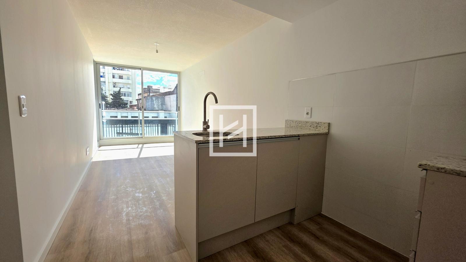 Lift Colonia (204)-Alquiler Apartamento 1 Dormitorio en Cordón | en el centro de todo | ¡A Estrenar! · Foto 1