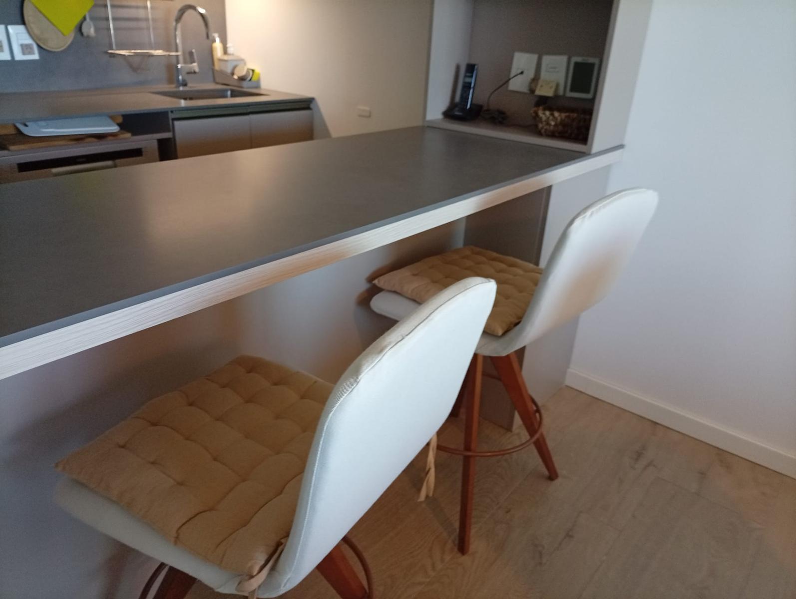 Apartamento en Playa Mansa · Foto 12