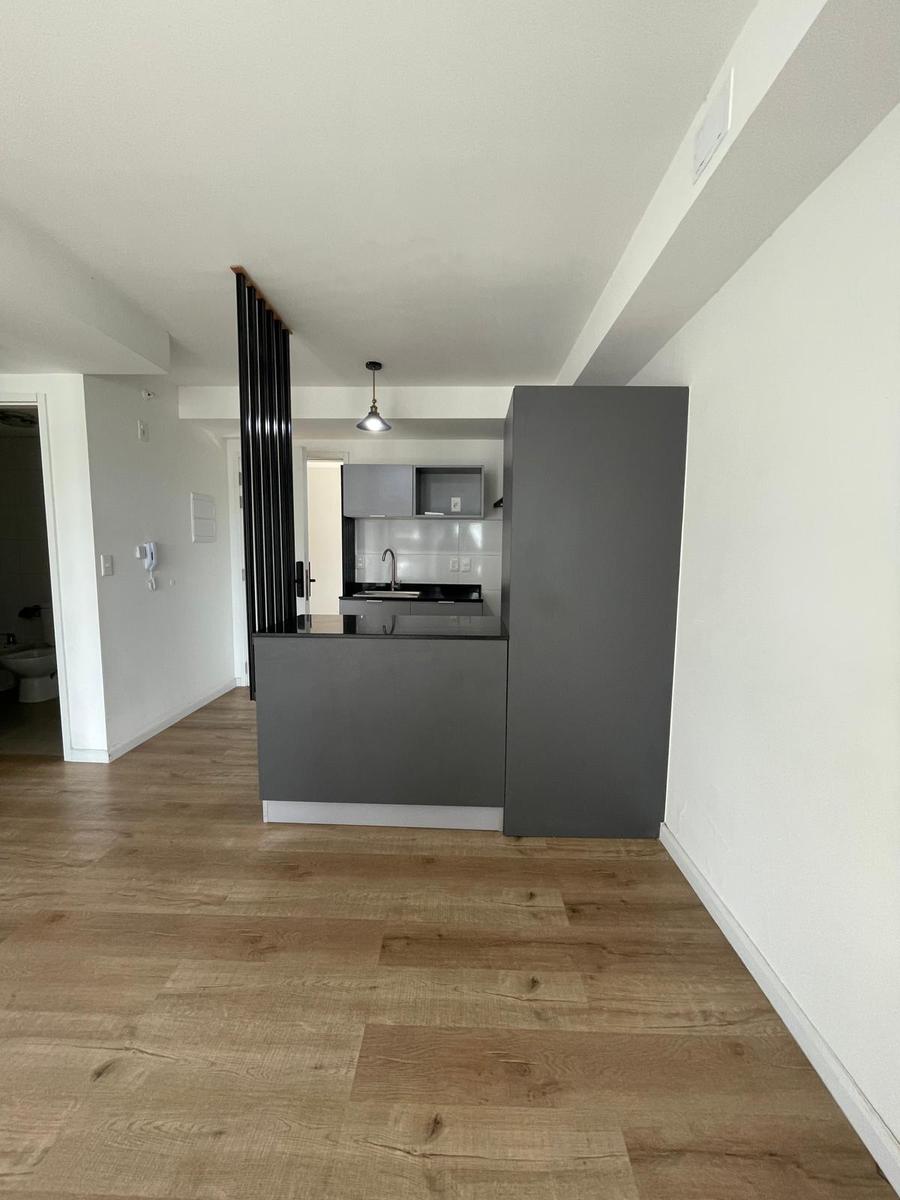 Apartamento en alquiler 1 dormitorio con balcón, garaje, gimnasio, sum, solárium, Malvin · Foto 10