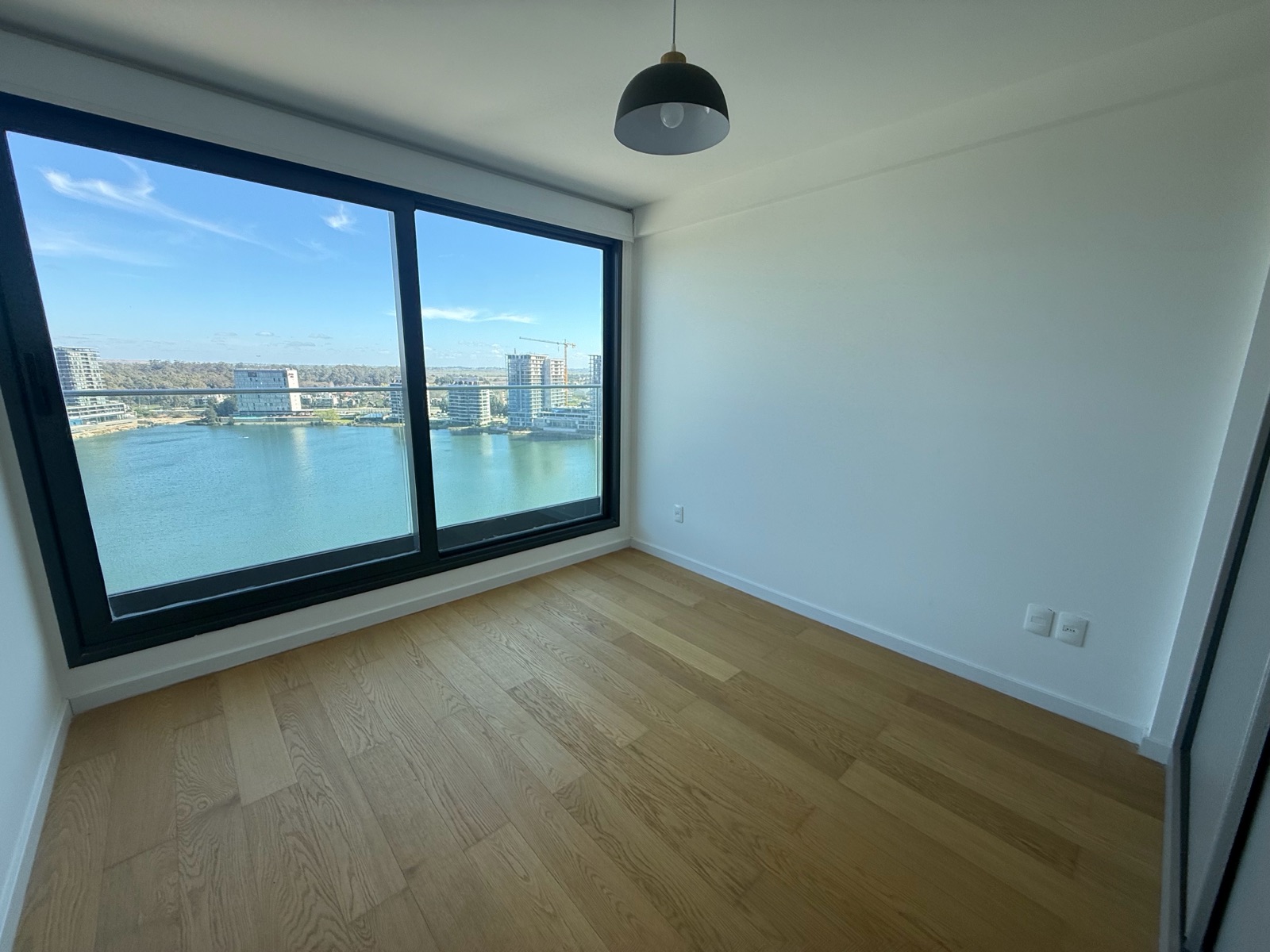 Divino apartamento en alquiler en Carrasco Boating · Foto 11
