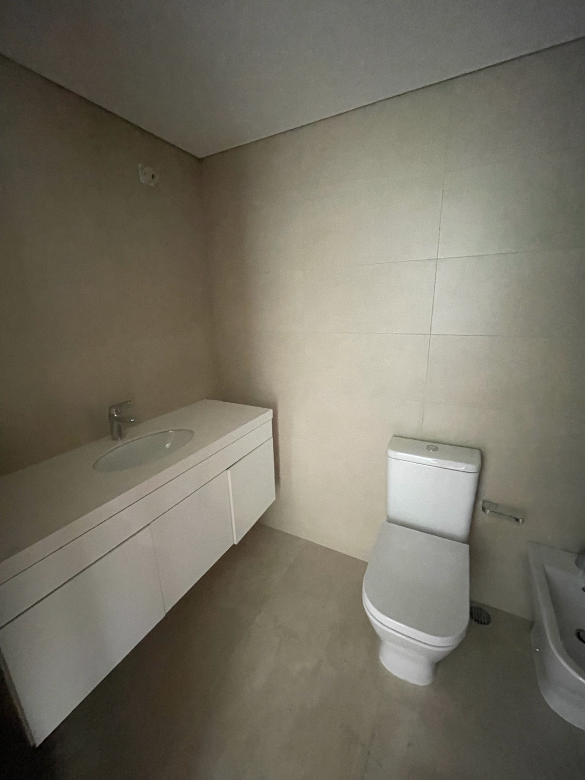 Excelente apartamento en alquiler en Carrasco boating · Foto 11