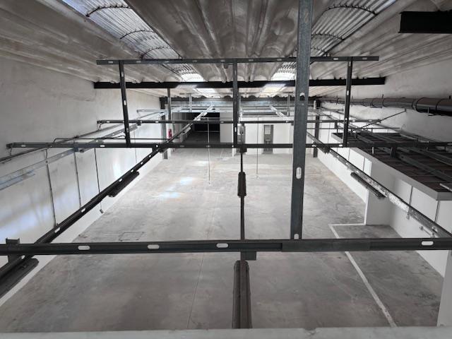 Depósito / Local Comercial en  RIVERA y SOCA · Foto 4