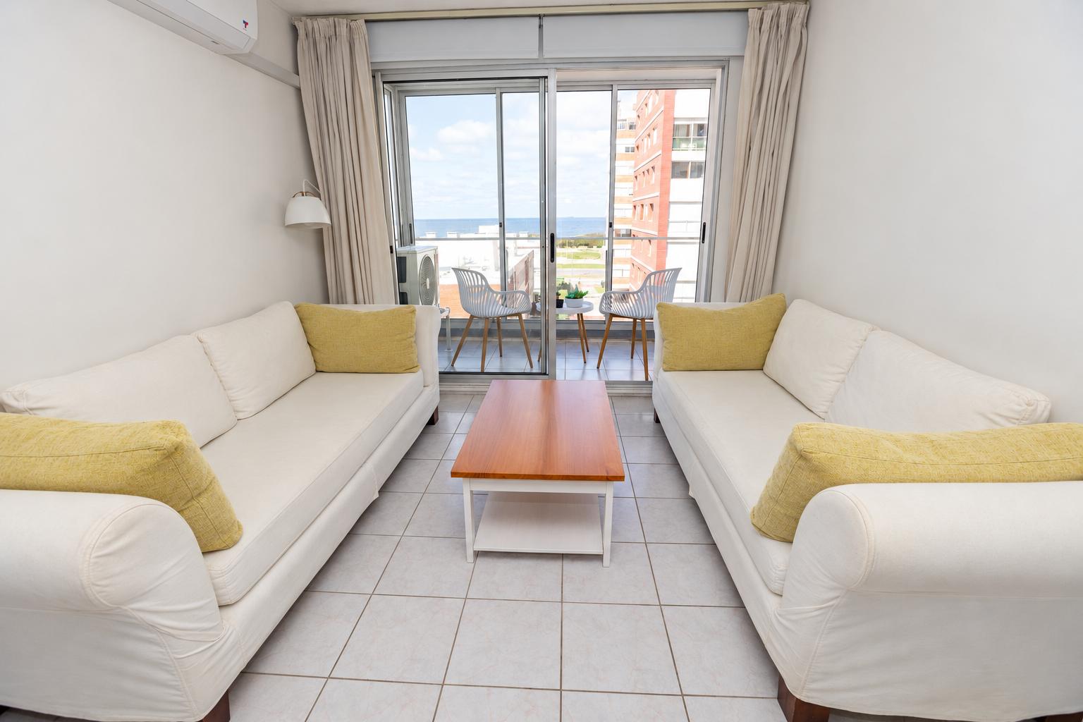 Apartamento en Playa Brava - foto 2