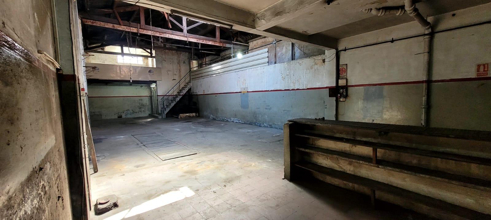 Depósito, Taller Mecánico con fosa en La Comercial · Foto 3