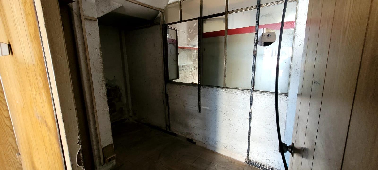 Depósito, Taller Mecánico con fosa en La Comercial · Foto 10