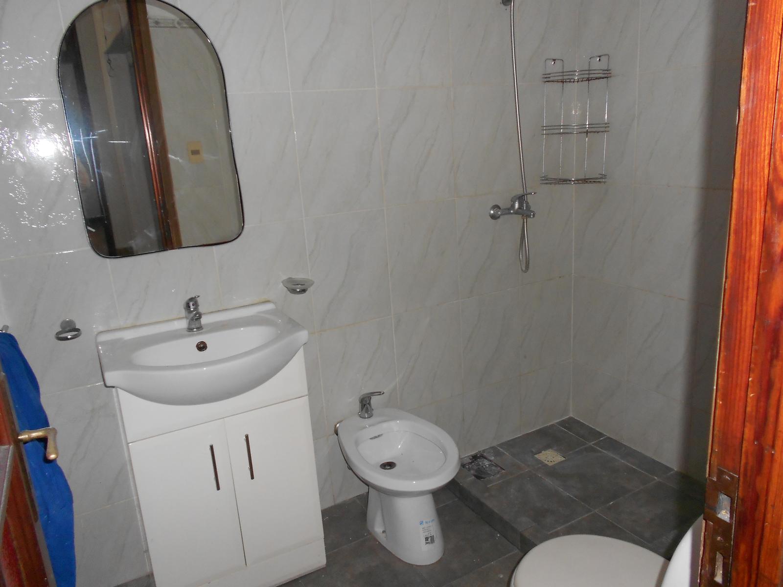 Casita, al frente en Ph, 2 dormitorios, Pocitos · Foto 10