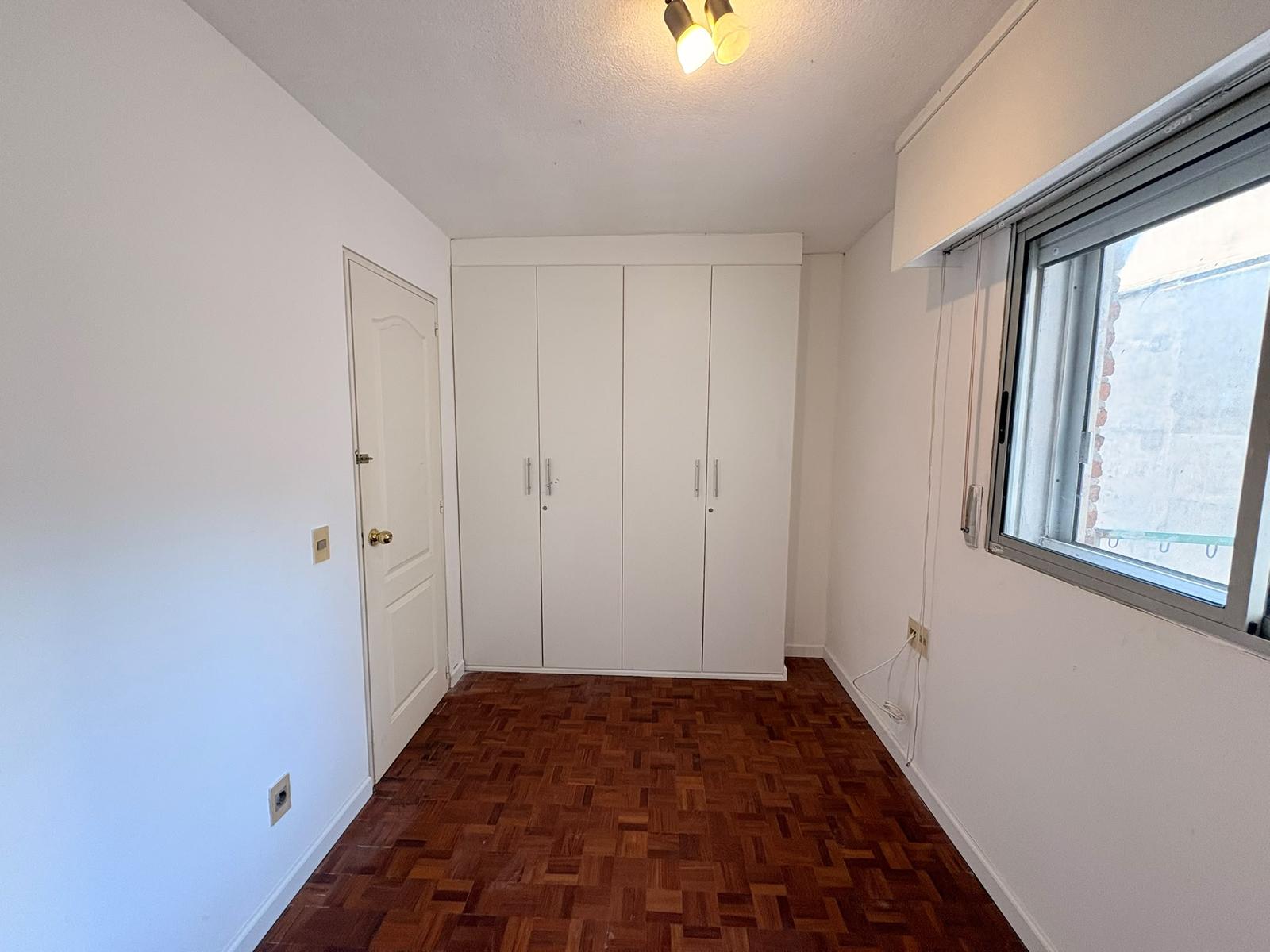 Apartamento en Punta Carretas de 3 Dormitorios al Frente con Garaje · Foto 11