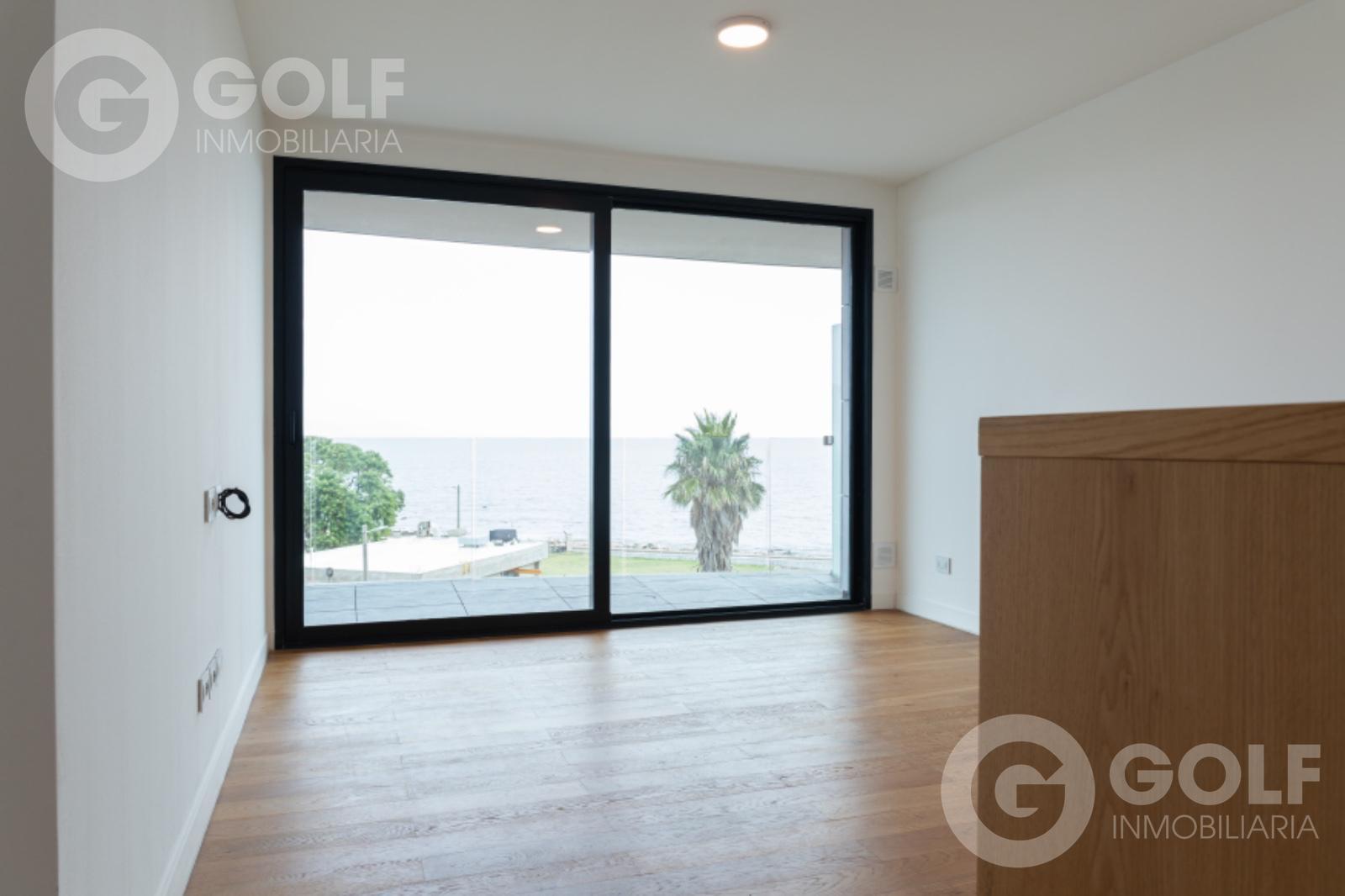 Alquiler apartamento de 2 dormitorios con garaje para un auto, vista al mar, Forum Puerto del Buceo · Foto 9