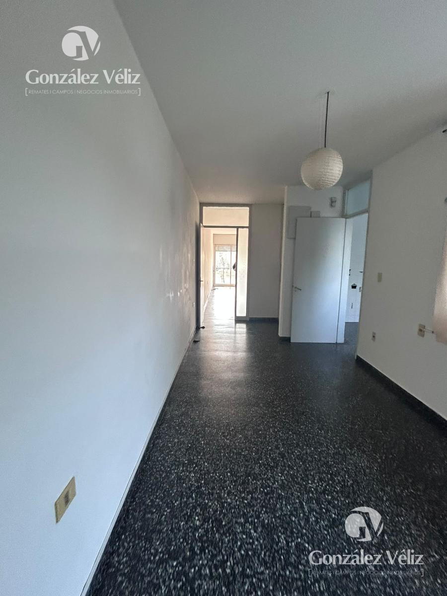 Gran Departamento sobre General Flores · Foto 4