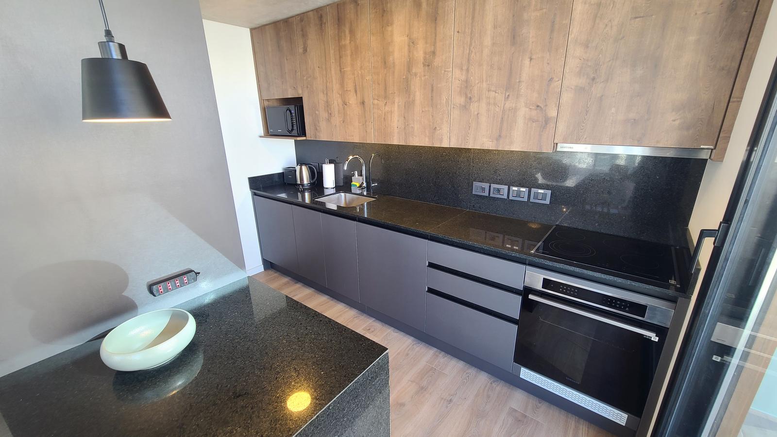 Departamento en Alquiler a Pasos del Playa Mansa y Brava - TM10336162 · Foto 9
