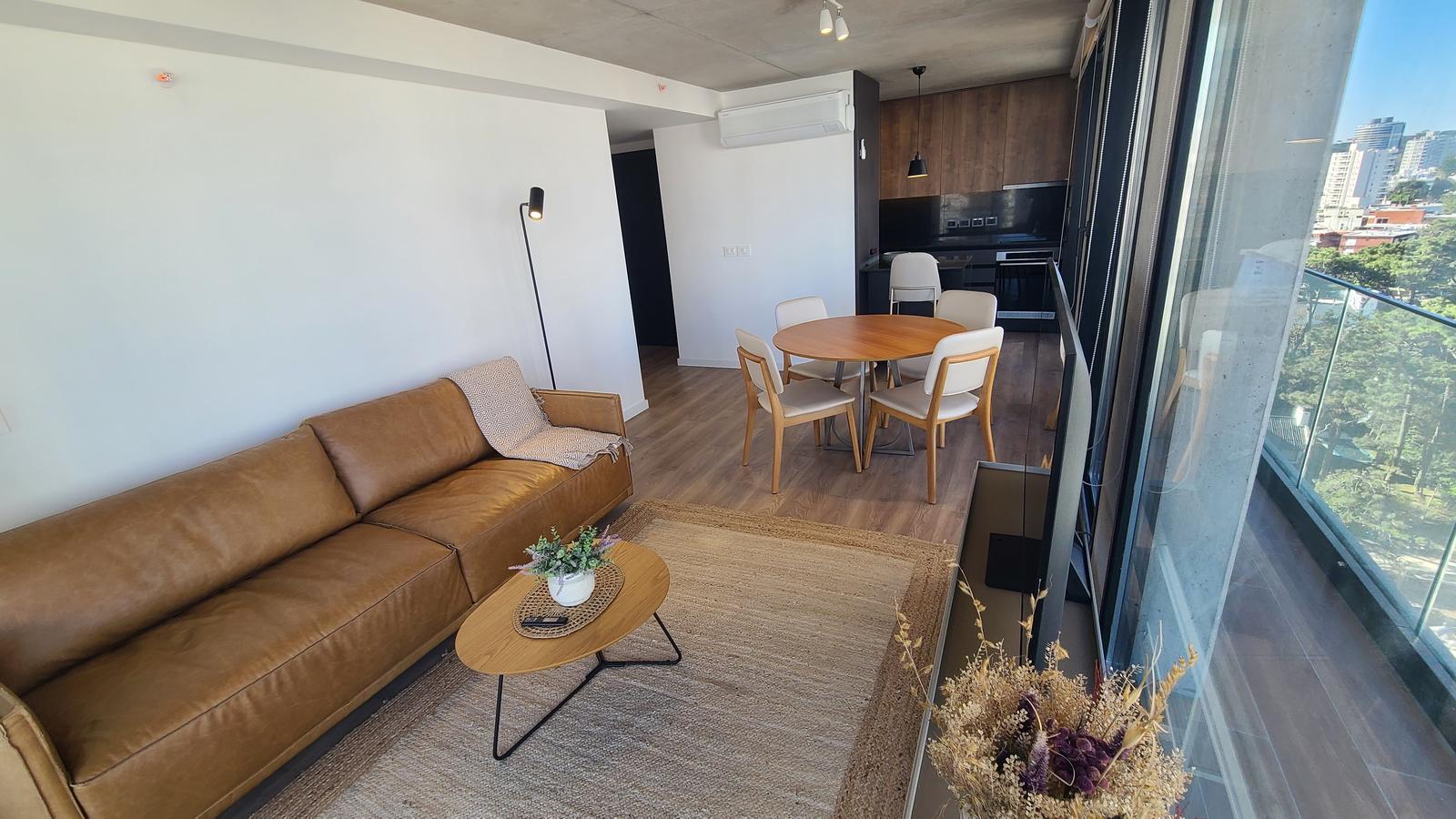Departamento en Alquiler a Pasos del Playa Mansa y Brava - TM10336162 · Foto 10