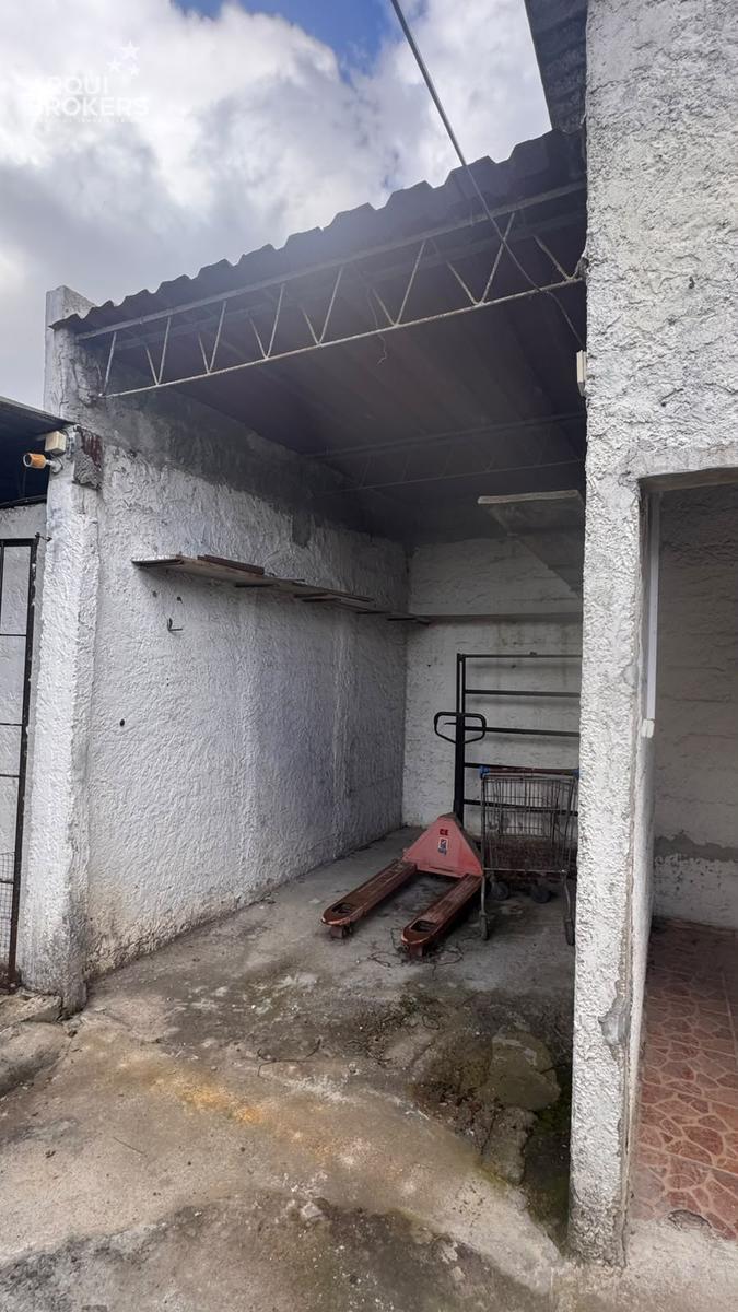 Local en alquiler en Unión a 5 cuadras de 8 de octubre con deposito · Foto 8