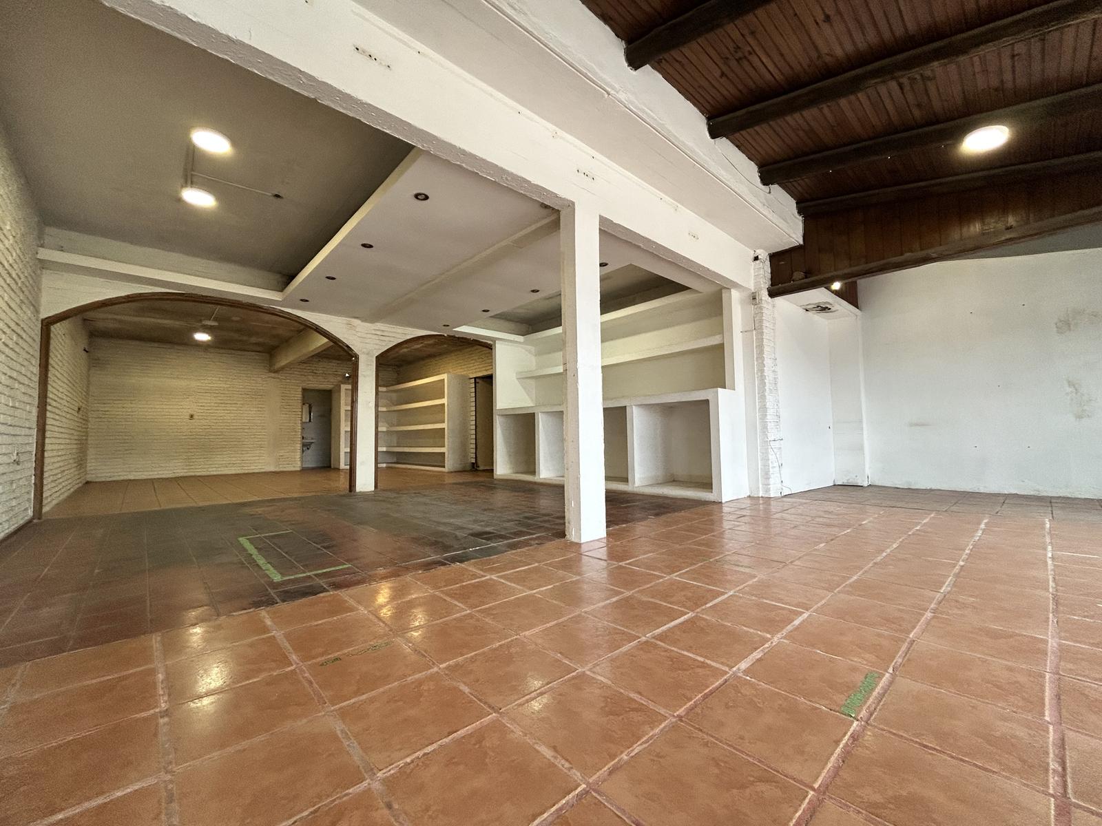 Alquiler Local El pinar · Foto 6