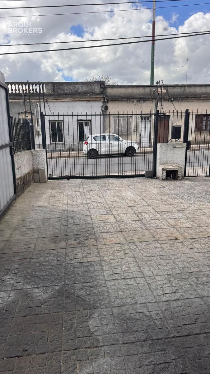 Depósito en alquiler en Unión a 5 cuadras de 8 de octiubre · Foto 8