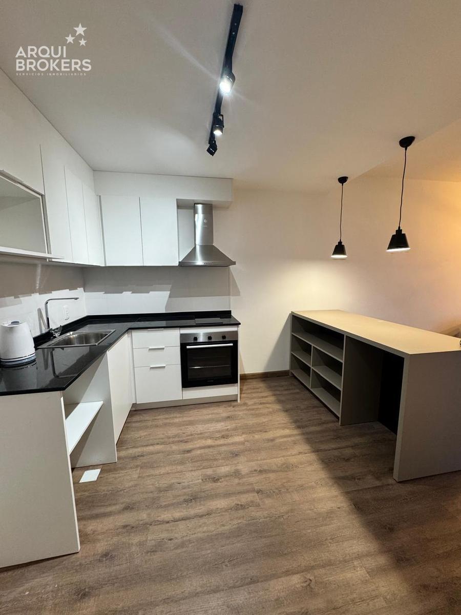 Apartamento de un dormitorio en alquiler en Ciudad Vieja · Foto 12