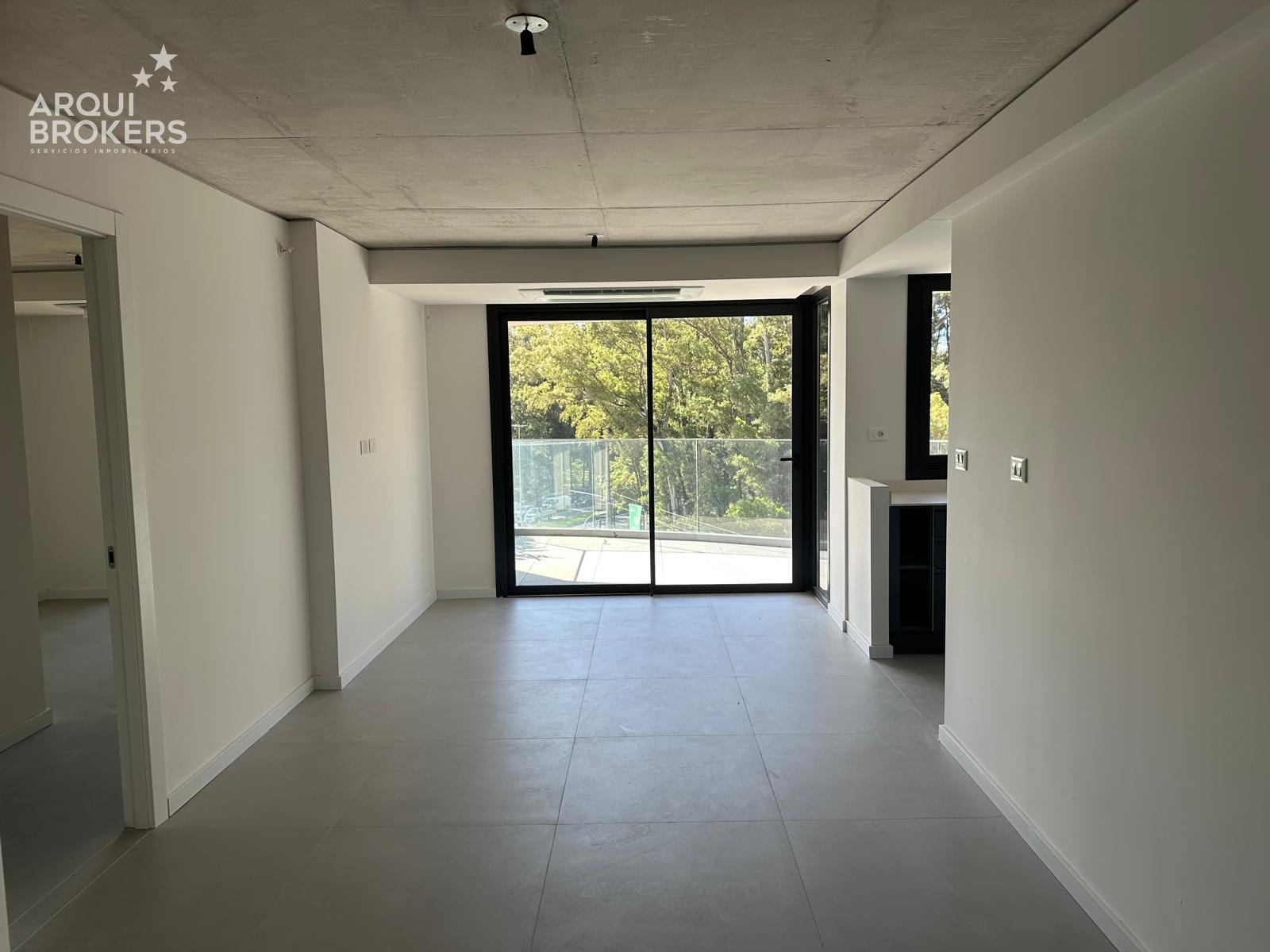 Apartamento de tres dormitorios en alquiler en Parque Roosevelt - 406 · Foto 3