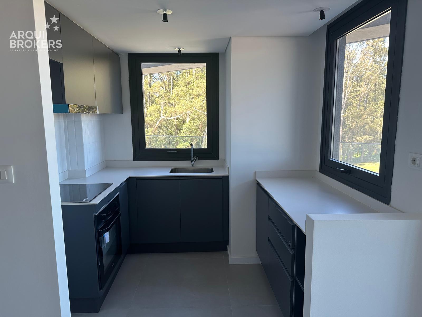 Apartamento de dos dormitorios en alquiler en Parque Roosevelt - 807 · Foto 8