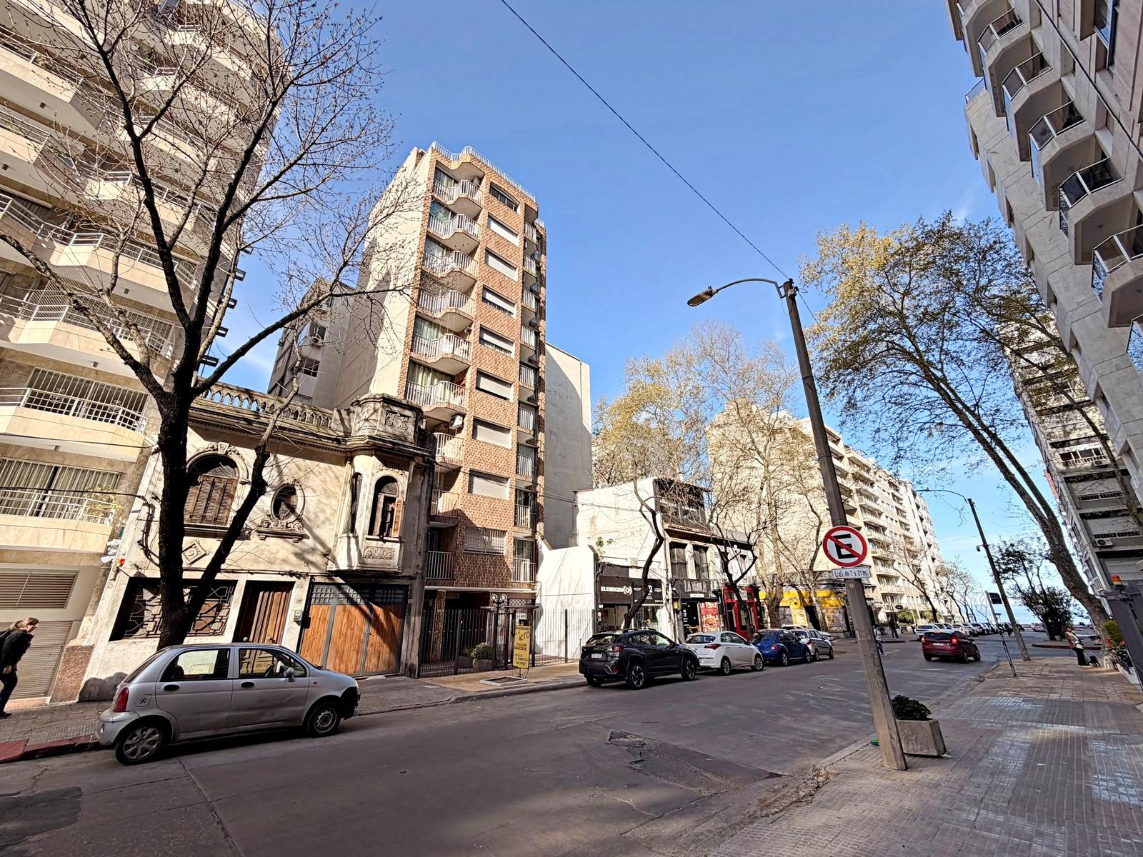 Monoambiente en alquiler con terraza en Pocitos · Foto 9