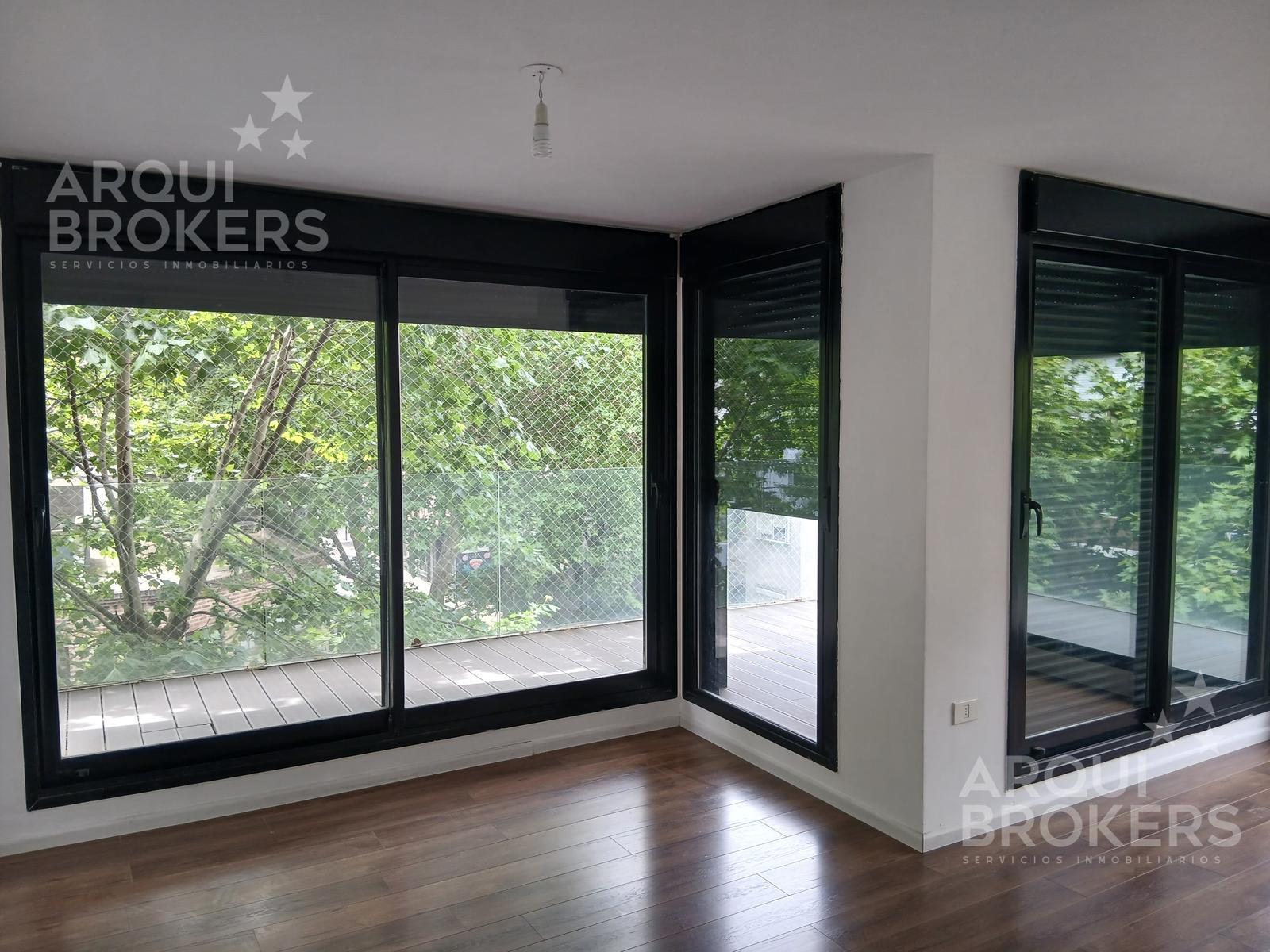 Apartamento penthouse dos dormitorios en alquiler con garaje opcional en Barrio Sur - 1001 · Foto 3
