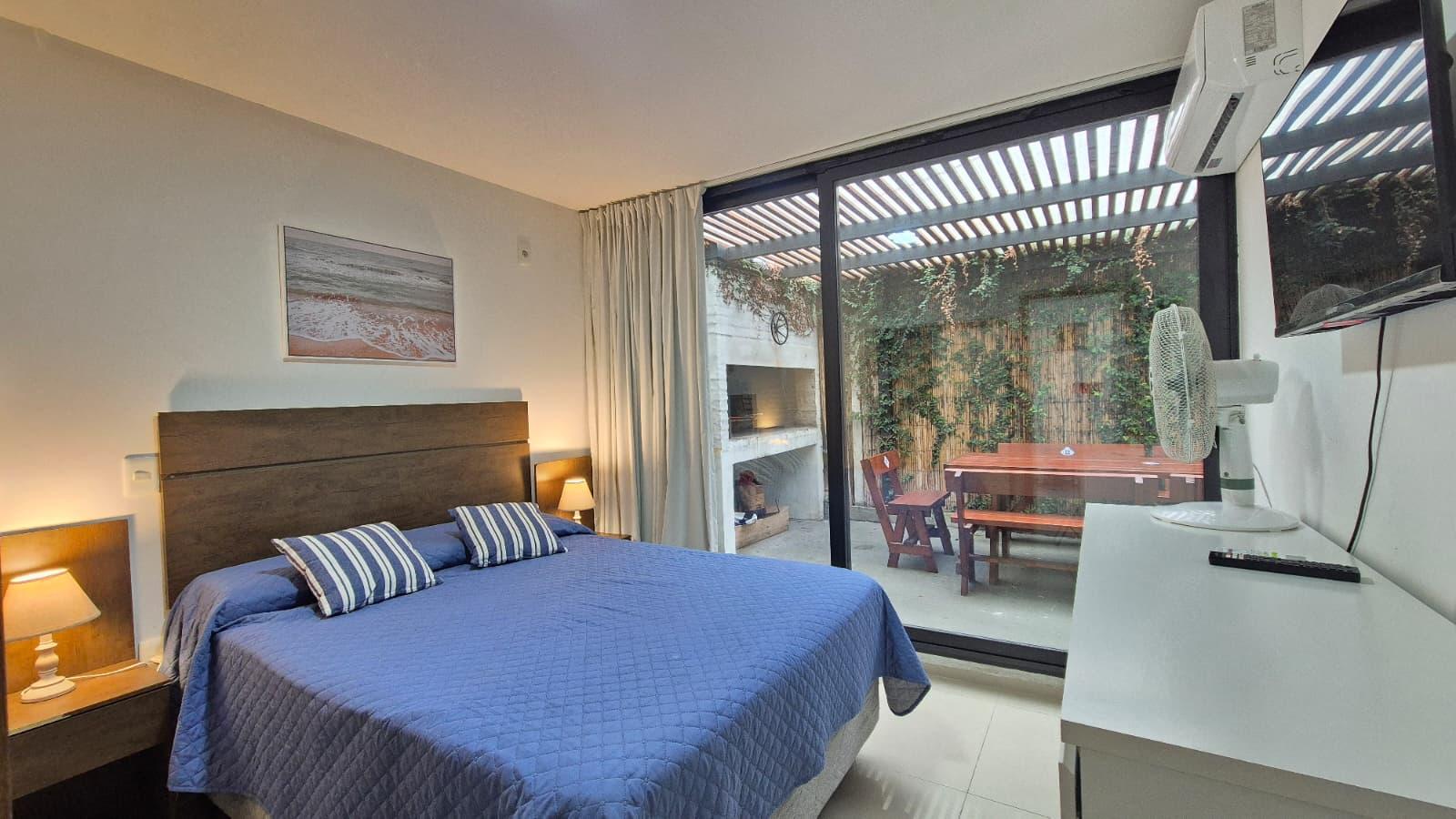 Alquiler Anual Apartamento 2 Dormitorios con Parrillero Punta del Este · Foto 9