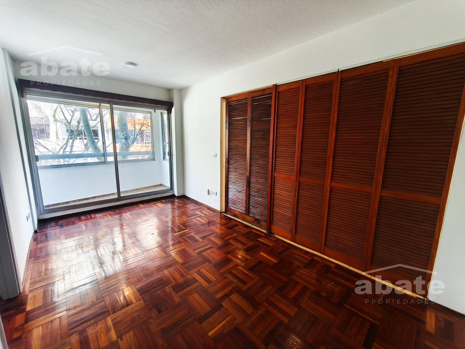 Apartamento de 1 dormitorio con Garage en Cordón · Foto 2